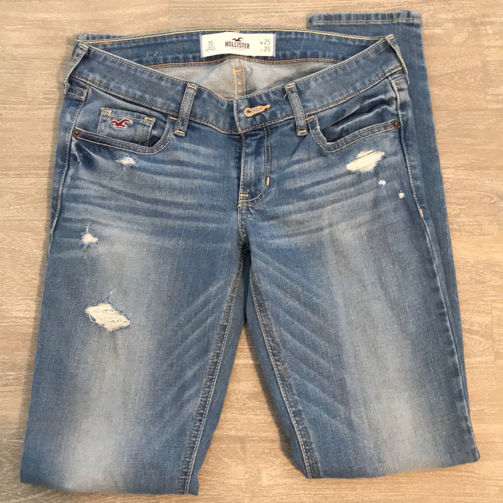 NWOT Hollister Skinny destroyed jeans 1S 25